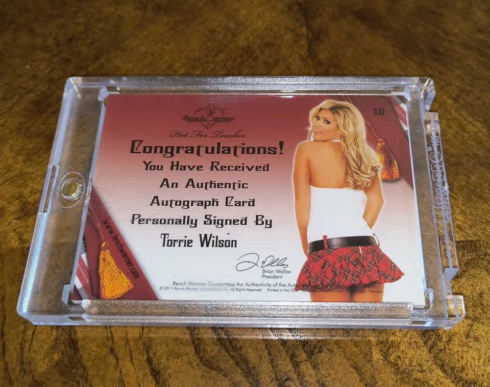 TORRIE WILSON #10 AUTOGRAPH 15/50 BENCHWARMER HOT FOR TEACHER 2011 Card 🔥🔥🔥 - Image 2 of 2