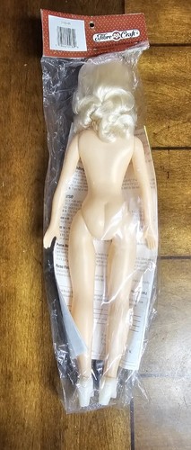 Vtg Fibre Crafts Classic Doll with Free Crochet Pattern 15" #3193-01 Blonde NIP - Picture 2 of 2