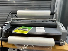 Laminator USI Wide Format 32"