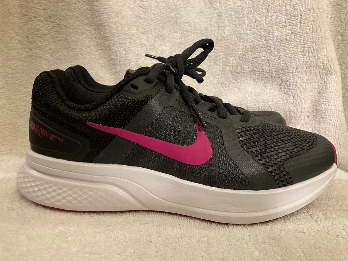 NWB Women&#039;s Nike Run Swift 2 Running Shoe Grey/Berry Standard &amp; width | eBay