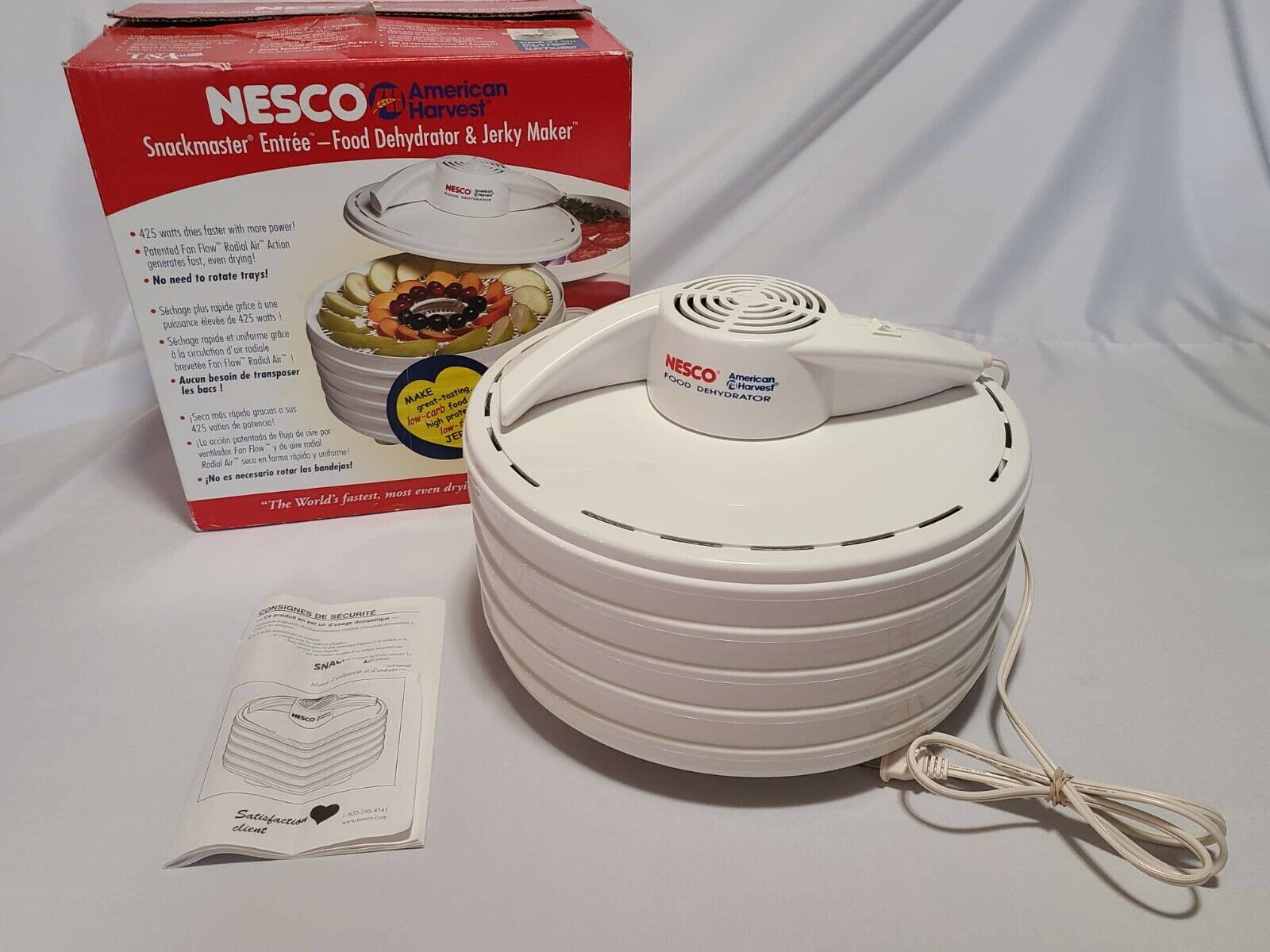 Nesco Snackmaster Entr'ee Food Dehydrator (Model FD-35)