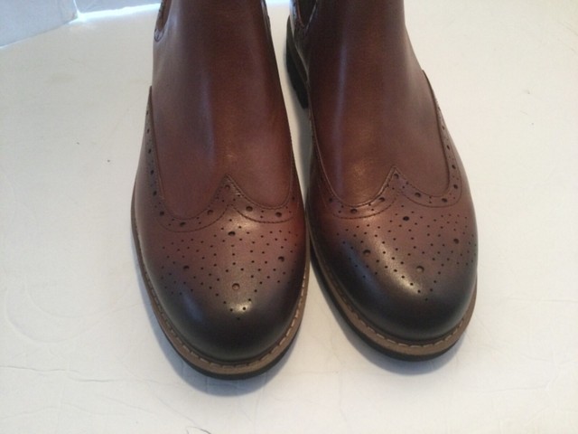 clarks montacute chelsea boots