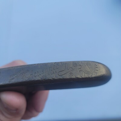 Acushnet Bulls Eye John Reuter Jr OS UP 5 S putter