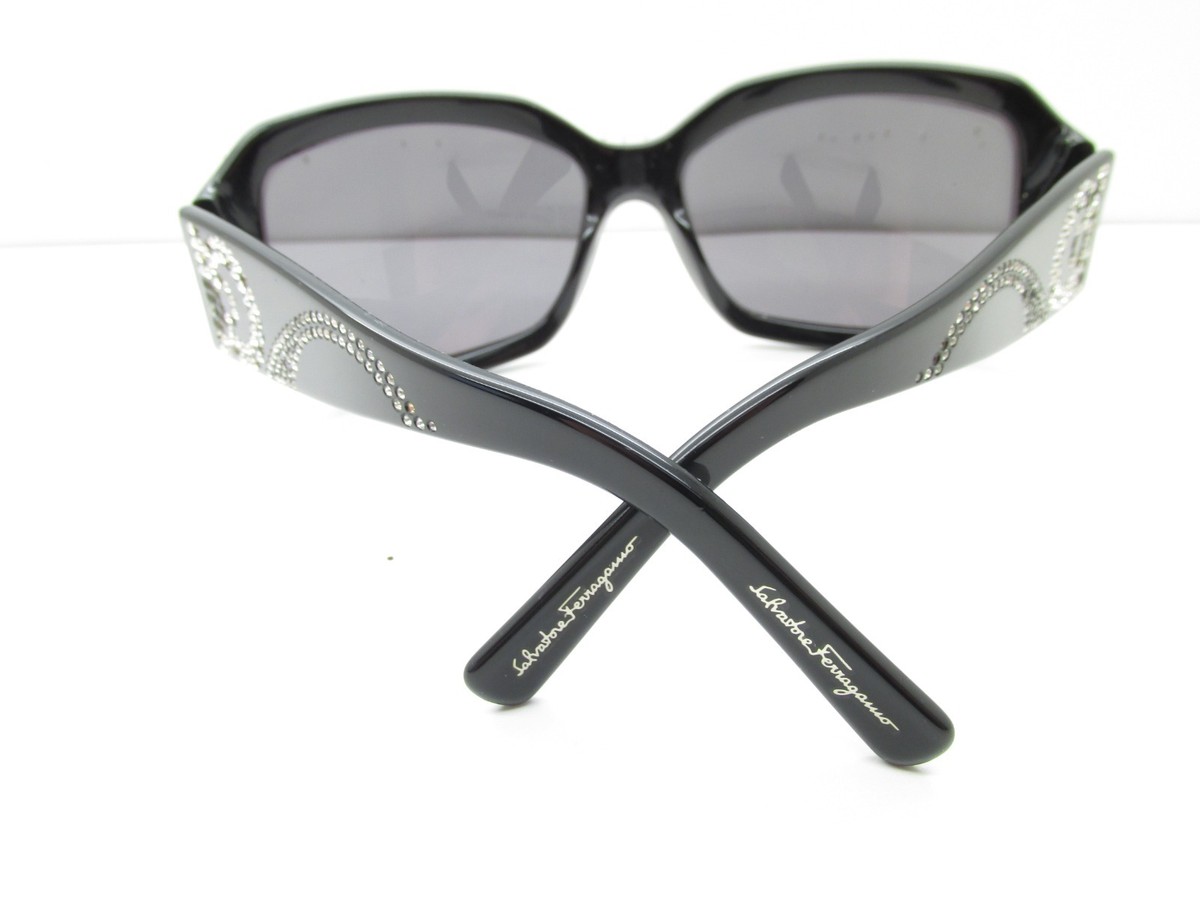 Salvatore Ferragamo 2106-B Eyewear FRAMES 61-16-130 Black Square TV6 32664 Salvatore Ferragamo 2106-B Eyewear FRAMES 61-16-130 Black  main image 3
