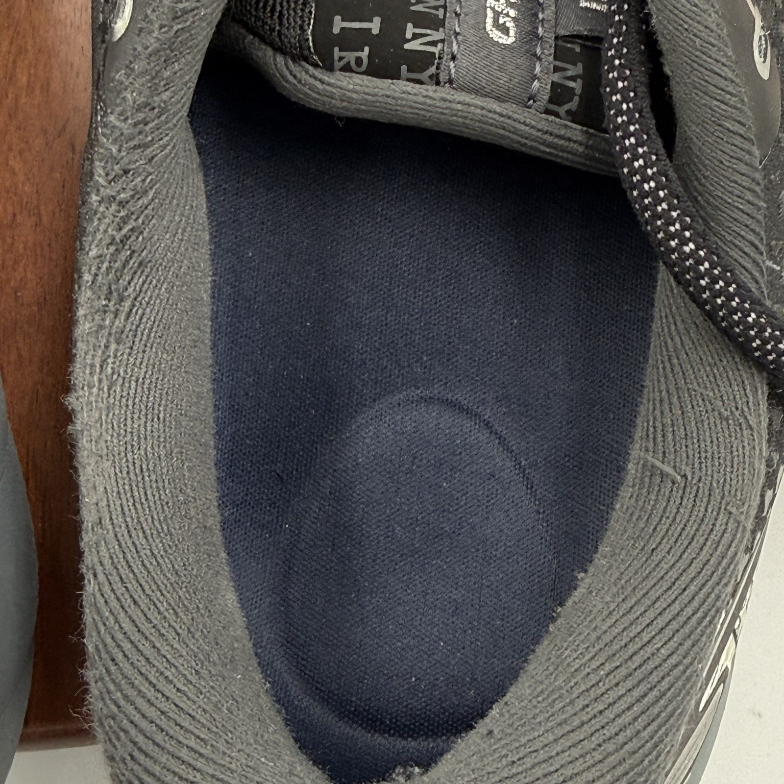 Brooks Ghost 14 Womens 10.5B Running Shoes Black New York Marathon 1203561B005 thumbnail 12