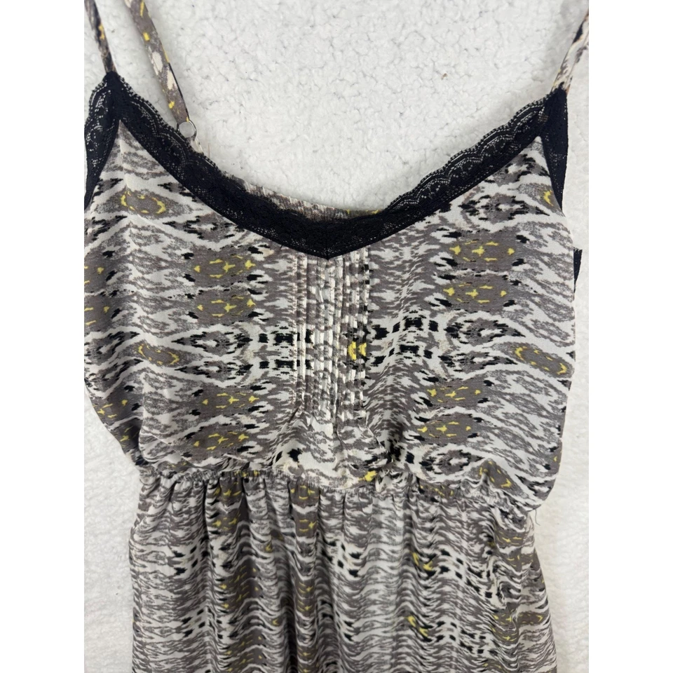 Vestido Bobeau XS Sin Mangas Gris Negro Estampado Encaje Ribete Informal Solero Foto 2 de 4