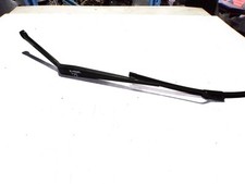 NISSAN X-TRAIL T30 Scheibenwischer vorne 2.20 Diesel 100kw 2006 18047589