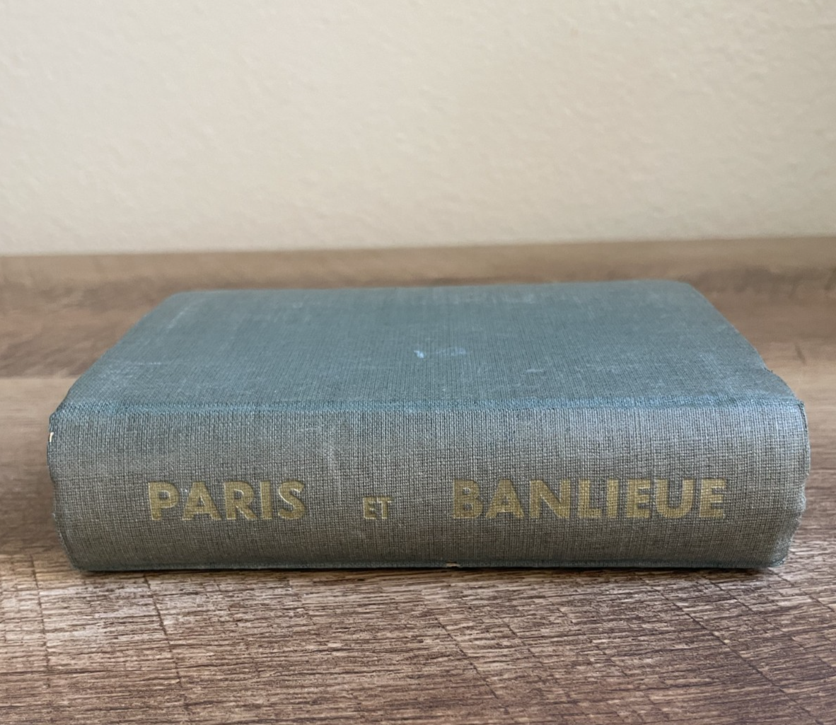 L'Indispensable: Paris Par Arrondissementt et Banlieue, Reunis