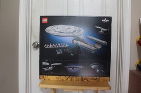 Lego 10356 Star Trek: U.S.S. Enterprise NCC-1701-D Sealed NIB TNG
