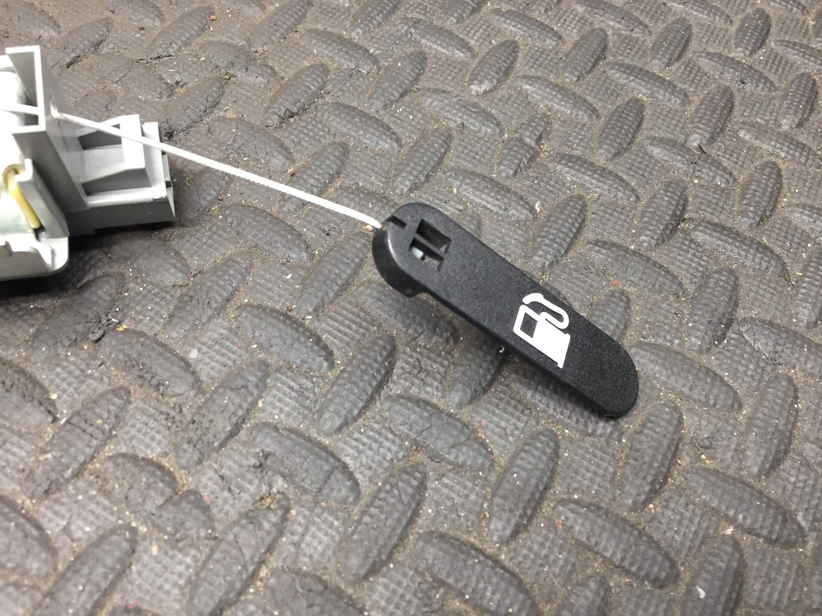 Chevrolet Corvette 2005-2013 Rear Door lock actuator