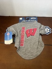 Hunter Pet Gear UNIVERSITY OF WISCONSIN BADGERS Shirt Size SMALL Brand New
