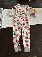 Burt  s Bees Santa Hat Pajamas 18 Months Two Piece NWT