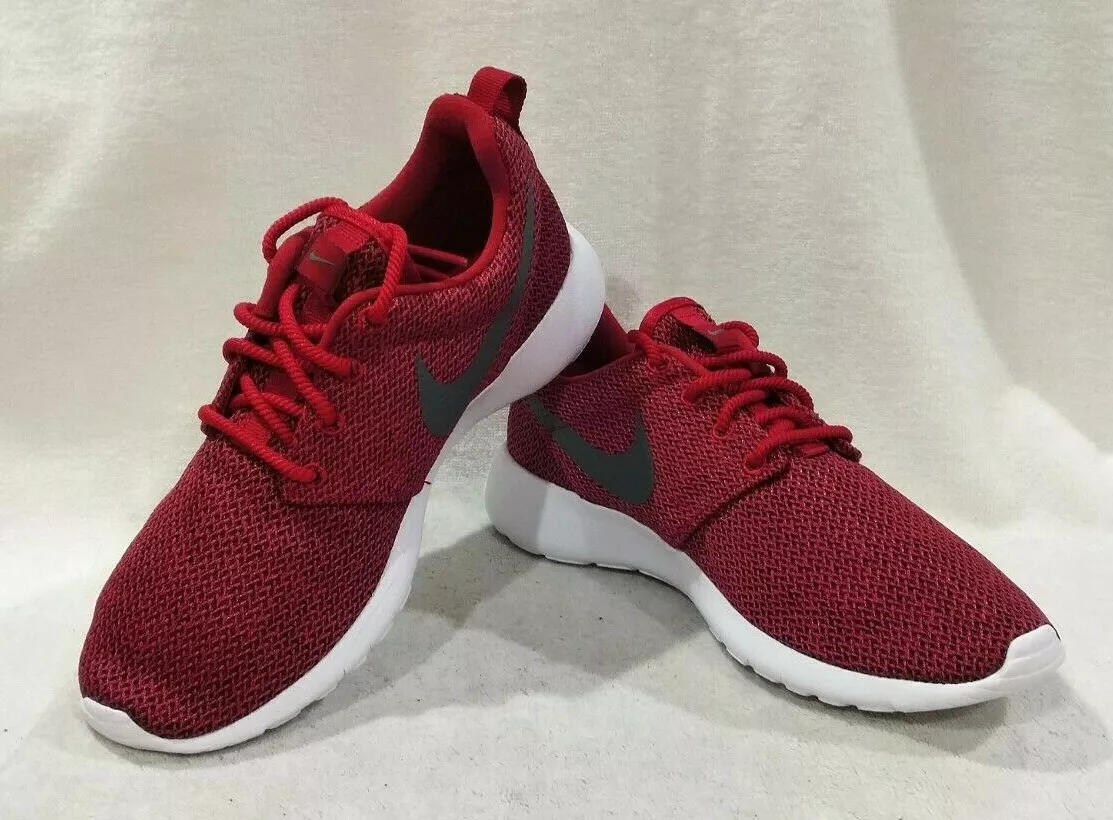 All red nike running deals shoes