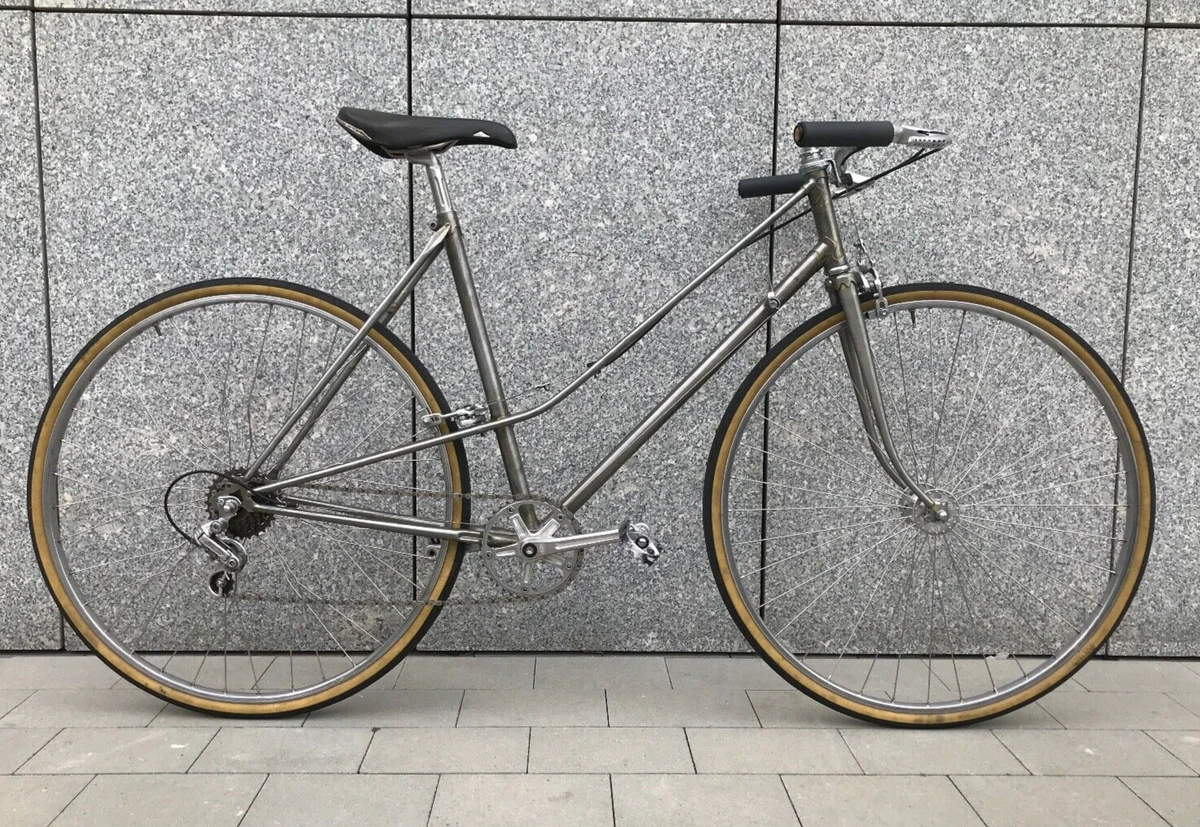 Ladies vintage bike for sale deals