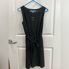 LOFT Tie Waist Dress (Size 4)