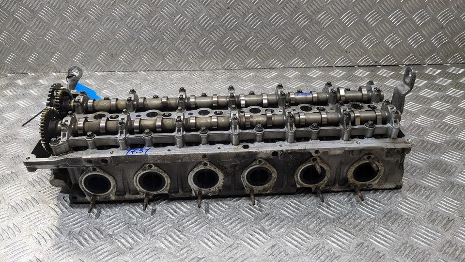 BMW 6 SERIES F06 CYLINDER HEAD & CAMSHAFTS 3.0 N57D30B DIESEL 2014 - Image 3 of 4