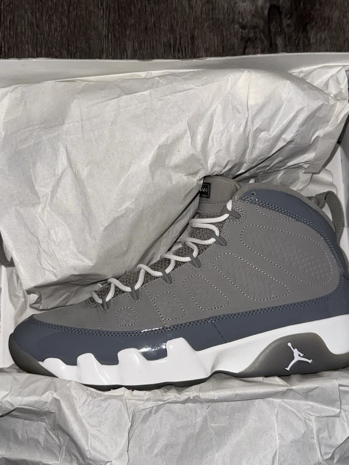 Cool Grey Jordan 9 2025 — 第 4/4 张图片