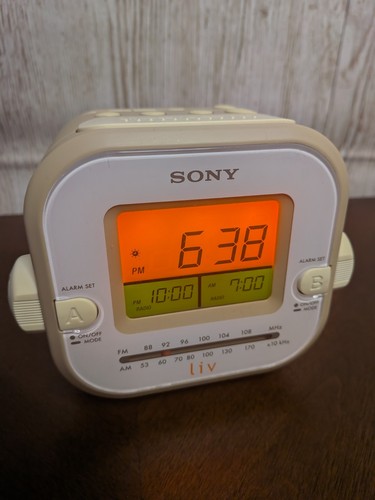 Sony Liv Series Dream Machine AM/FM Radio + Alarm Clock ICF-C180 Fully Tested!