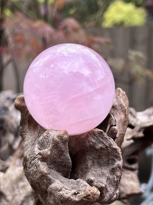 Rosenquarz Kugel Kugel Deep Pink Brazilian AAA+ 229g 54mm 112