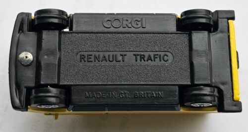 CORGI DIECAST - RENAULT TRAFFIC - LOCTITE - YELLOW- BOXED - LENGTH 8CM - Picture 3 of 5