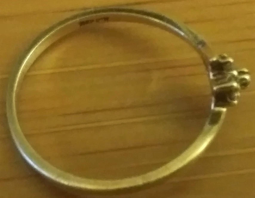 10K Plump Solid Gold Diamond Cluster Ring Sz 5 Vintage - Image 4 of 4