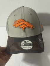 Denver Broncos Hat Cap Fitted Medium/Large Gray NFL Football New Era 39Thirty