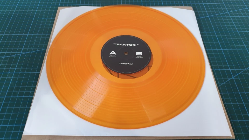 Native Instruments Traktor Control Vinyl Orange Transparent 12" (NI-31222) - Bild 4 von 4