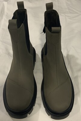 TOMS - Size 8 - Rowan Chelsea Pull-On Boots - Olive Natural Leather Size = 8