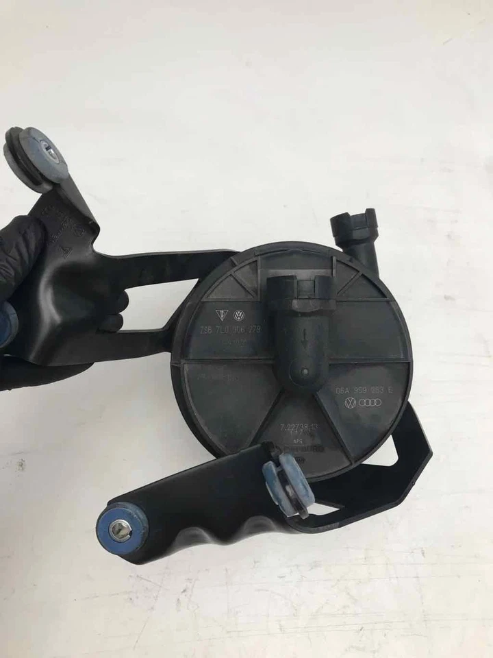 Bomba de inyección de aire Q7 4,2 L con soporte 06a959253 OE 👍 Se adapta a AUDI Q7 2007-2009 Foto 3 de 4