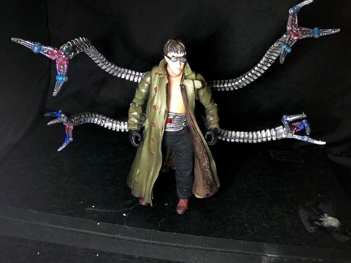 Spider Man 2 DOC OCK WITH 4 BENDABLE TENTACLES Action Figure Toy