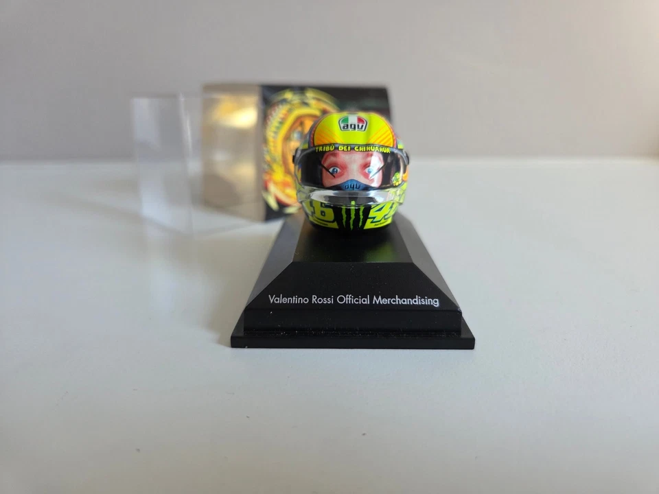 Casco Minichamps 1/8 - V. Rossi - Test Sepang MotoGp 2014 - 398140076 - Immagine 4 di 4