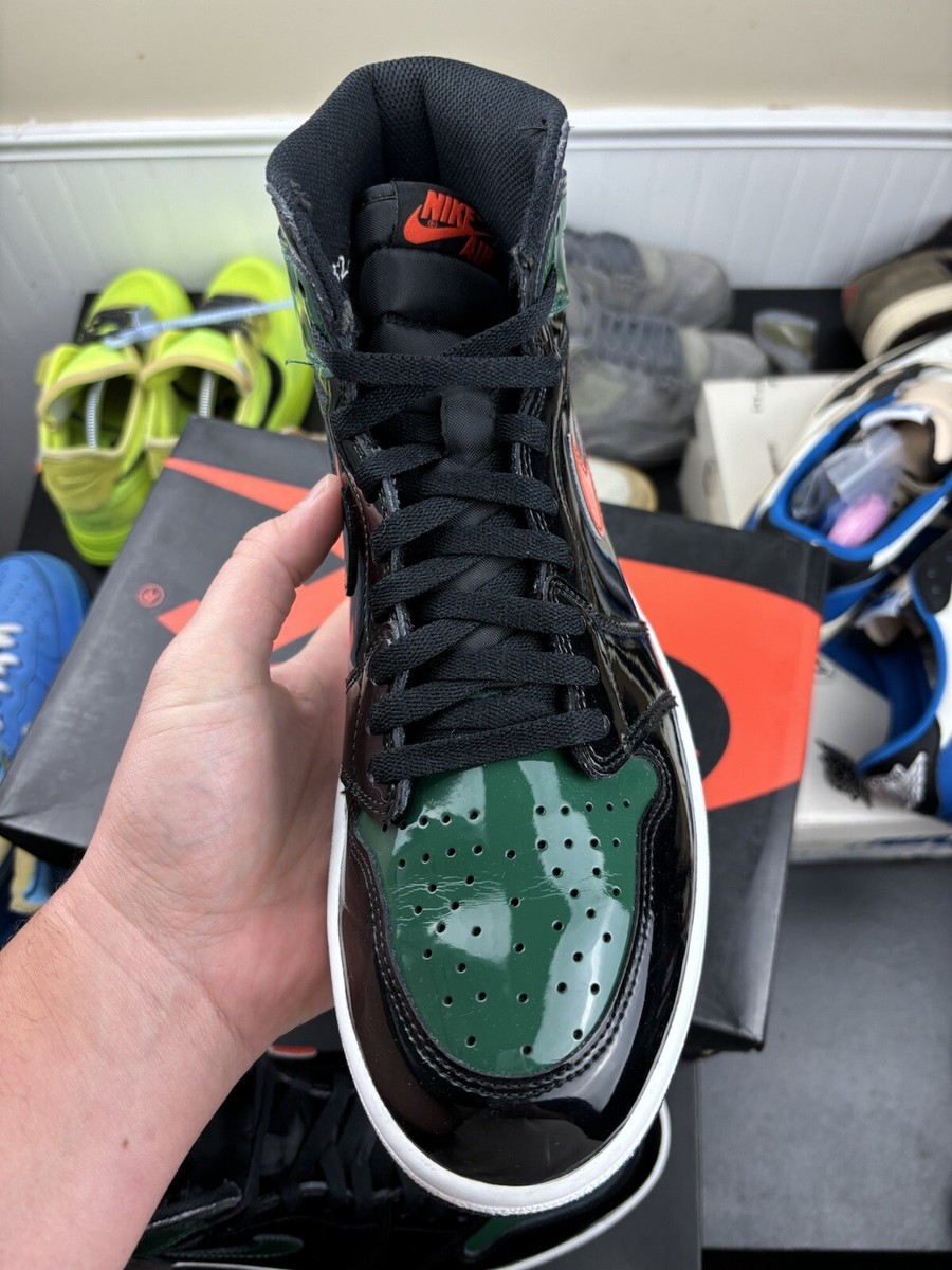 Size 10.5 - SoleFly x Air Jordan 1 Retro OG Friends & Family Size 10.5 - SoleFly x Air Jordan 1 Retro OG Friends & Family