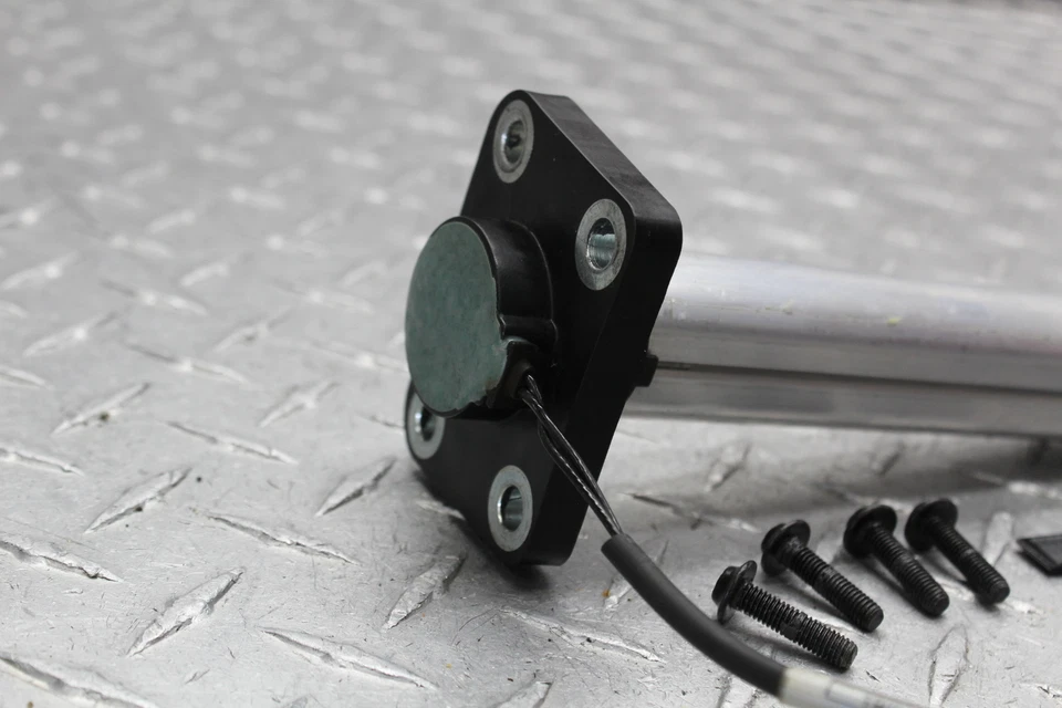 Ducati Diavel 2016 bomba de combustible unidad emisora de gas OEM Foto 4 de 4