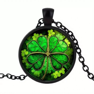 Casual 4 Leaf Clover Round Pendant Necklace