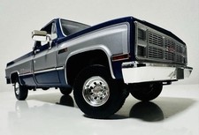 GreenLight 1/18 1984 GMC K-2500 Sierra Pickup Truck Diecast Model NEW