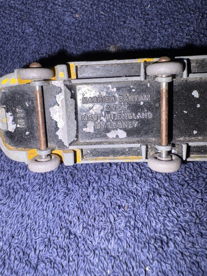 Vintage Matchbox #37 Karrier Bantam Coca Cola Truck Series England Even Load - Image 3 of 3