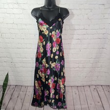 VtG Gold Label Victoria's Secret Moody Floral Black Slip M Lace Trim FairyGrunge