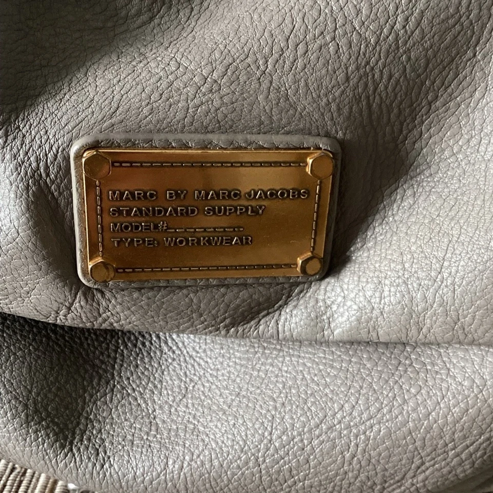 Marc By Marc Jacobs Grey Leather Pebbled Shoulder Bag Satchel Purse - Image 3 of 4