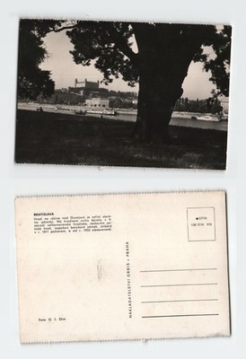 Alte AK Bratislava Slowakei Burg Blick über Donau J Ehm um 1950