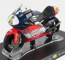 MODELLINO MOTO STATICO APRILIA 250 N.46 VALENTINO ROSSI WORLD CHAMPION 1997 1/18
