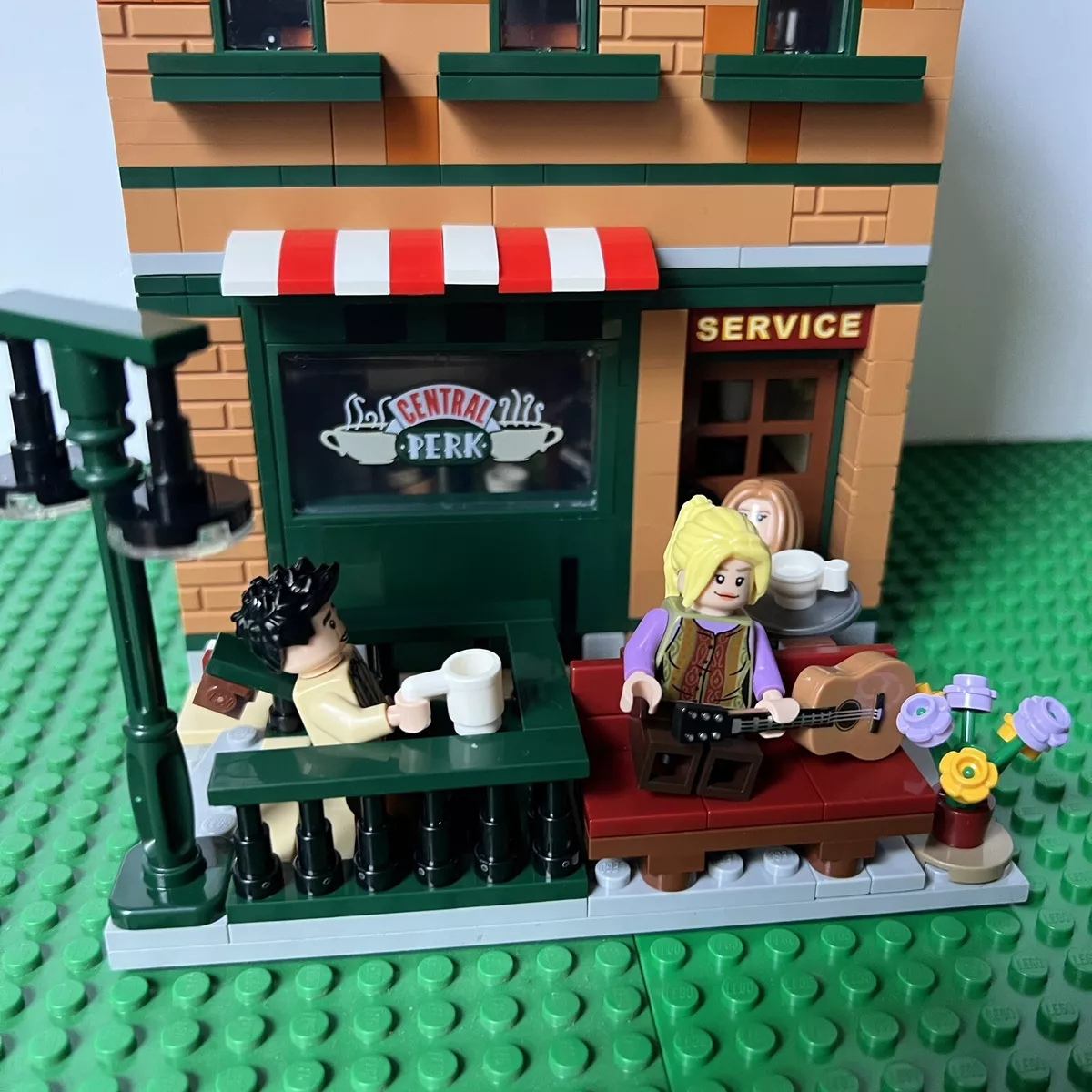 LEGO 'Friends' Central Perk TV Set Release Info