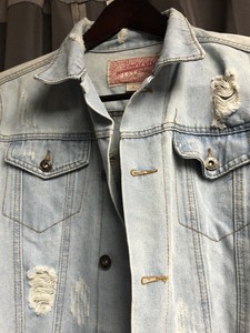 jaqueta jeans desbotada