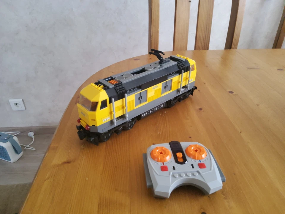 LEGO City 7939 Cargo Train, photo 1 sur 2