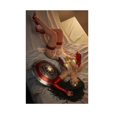 Wonder Woman Poster, DC Art Print, Heroine Wall Art