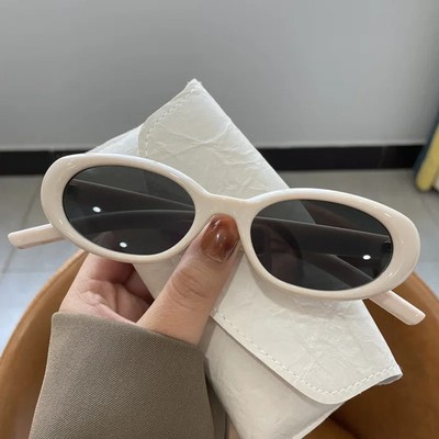 Oval Sunglasses Retro Style UV400 Casual Outdoor Women Classic Wear Glasses
