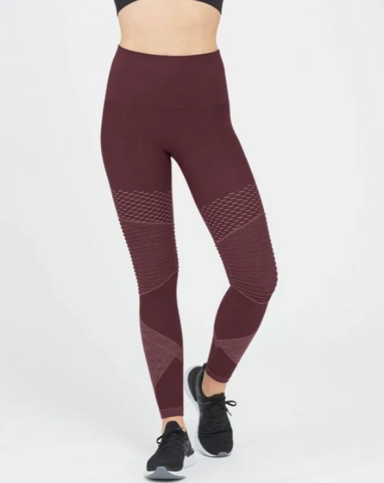 NEW SPANX Look at Me Now Seamless Moto Leggings in Wine - Size S #699