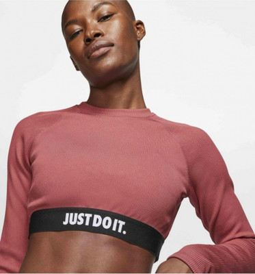 nike ribbed long sleeve crop top
