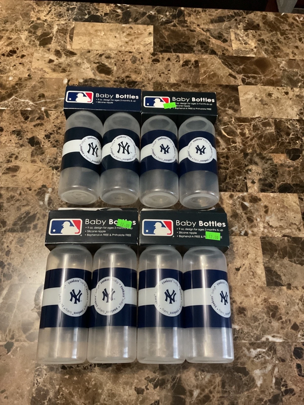 Lot of 4 NEW MLB New York Yankees 9 fl oz Baby Bottle 2 Packs by baby fanatic