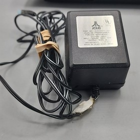 Atari 7800 Video Game System console  ATARI 2600, 1 Controller, Game AC READ 