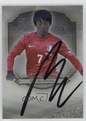 2014 Futera Unique World Football Titans Auto 34/35 Kim Bo-Kyung #T18 Auto 0cp0